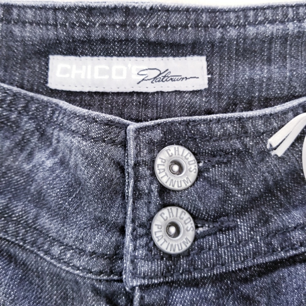 Chico's Platinum Smoke Color Jeans- 31 x 31" - NWT - Picture 3 of 7